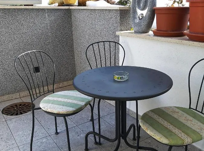 By Tanja&nejc Apartmán *